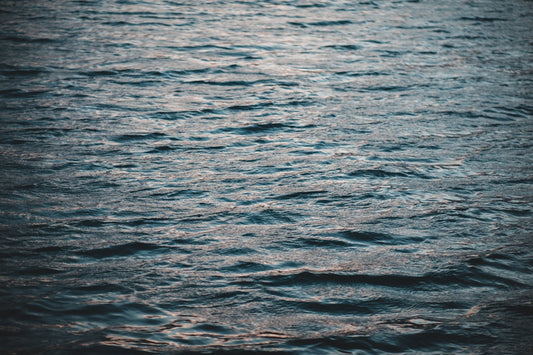 Hidratación inteligente en la rutina diaria: Razones científicas para tomar electrolitos más allá del deporte