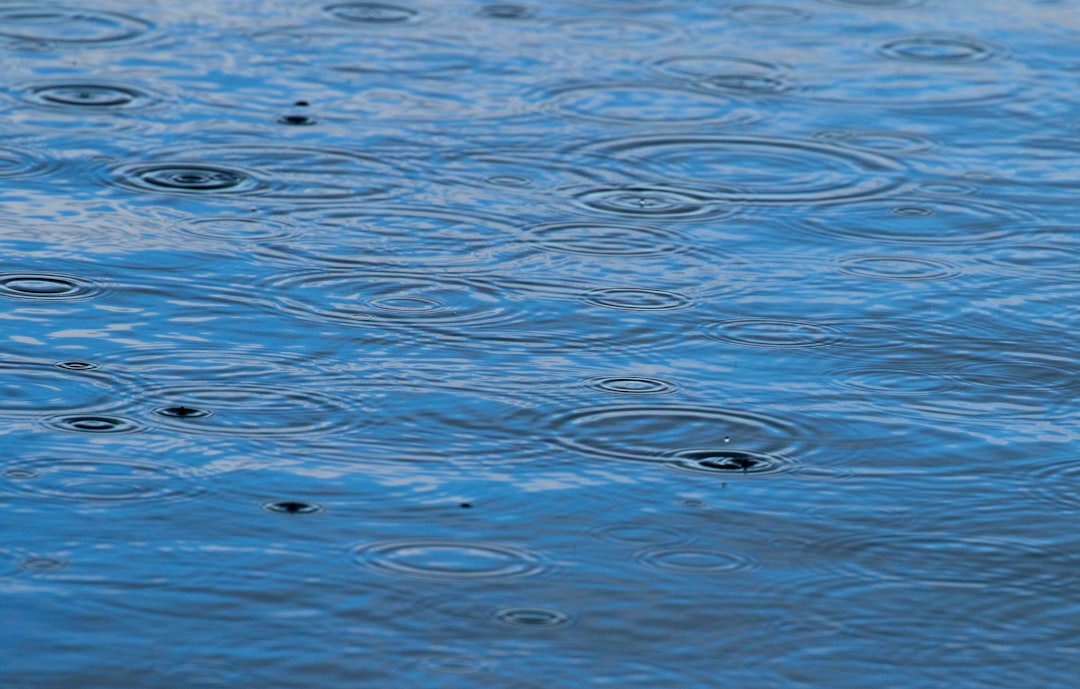 Cómo la deshidratación afecta tu concentración y estados de ánimo: El rol clave de los electrolitos Irio