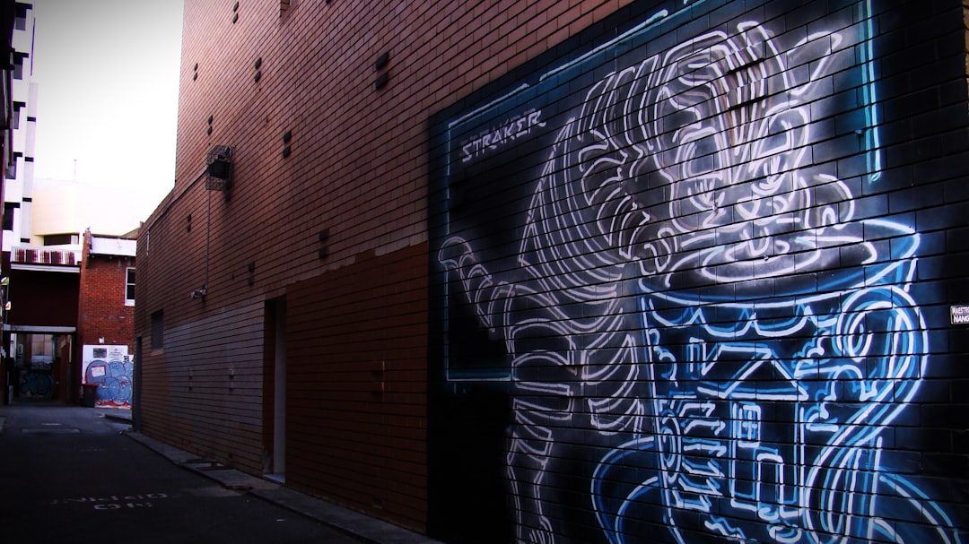 Electrolitos y Vida Urbana: Cómo Combatir la Deshidratación Oculta en la Ciudad con Irio